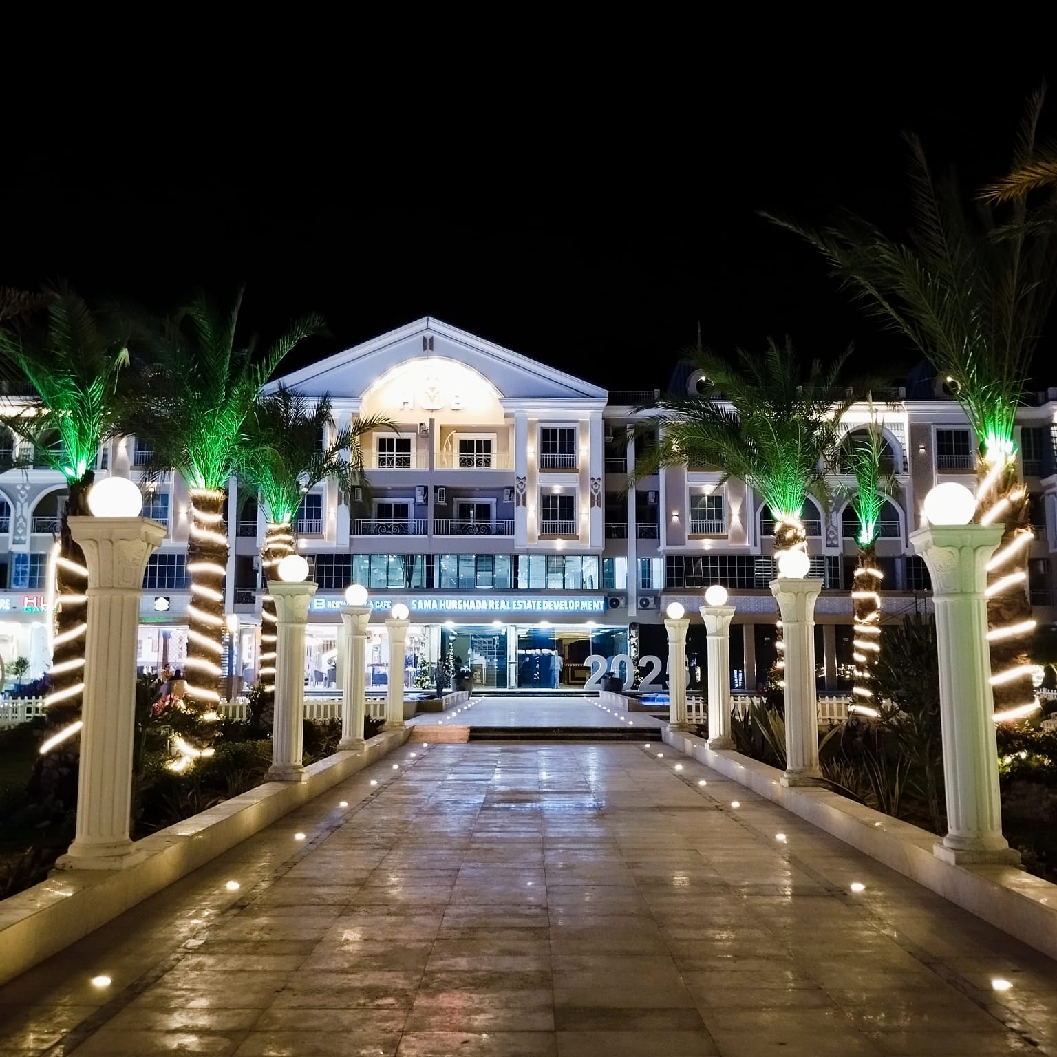 Студия на продажу в HUB Resort — район Интерконтиненталь